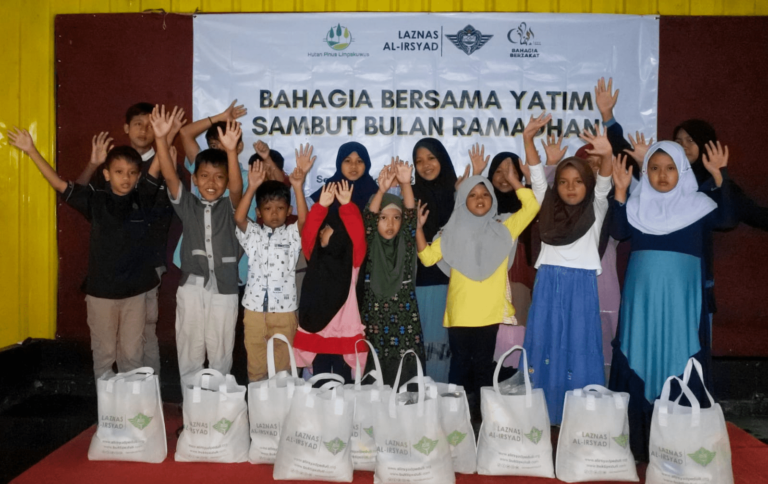 Muliakan Anak Yatim & Berbagi Kebahagiaan bersama kisah Islami Kak Hany