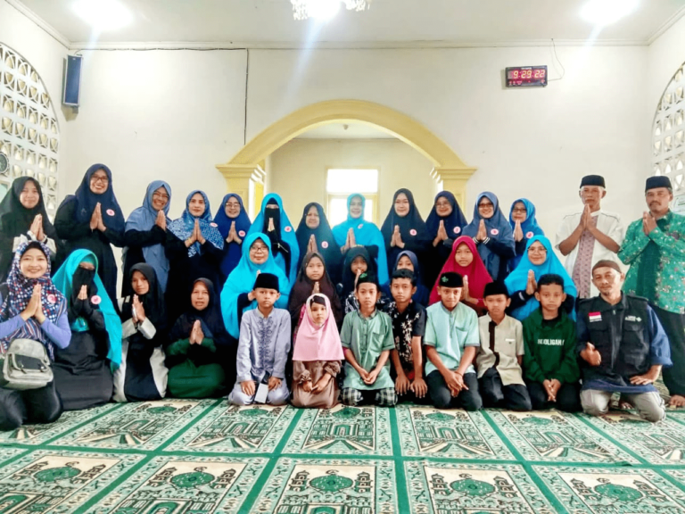 Menebar Kebahagiaan Bagi Anak Yatim & Masyarakat Dhuafa Bersama Komunitas Sahabat Sabita Sahwa di Desa Binaan LAZNAS Al Irsyad