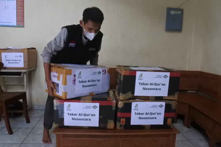 LAZNAS Al-Irsyad Tebar Al-Qur’an Nusantara