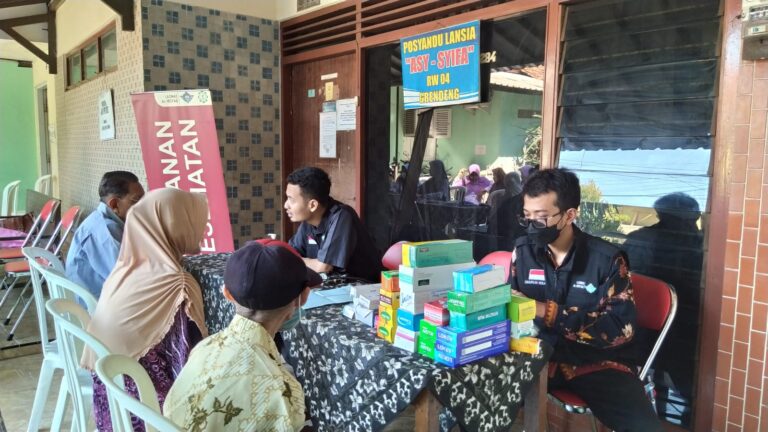 Bantu Jaga Kesehatan Lansia, LAZNAS Al Irsyad Rutin Adakan Posyandu Lansia