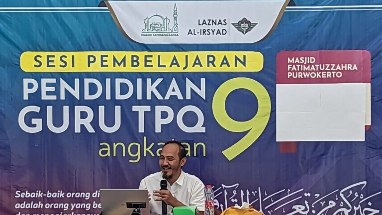 Ustadz Teguh Susila S.Psi Bekali Peserta PGTPQ Angkatan Ke IX dengan Materi Psikologi Perkembangan Anak