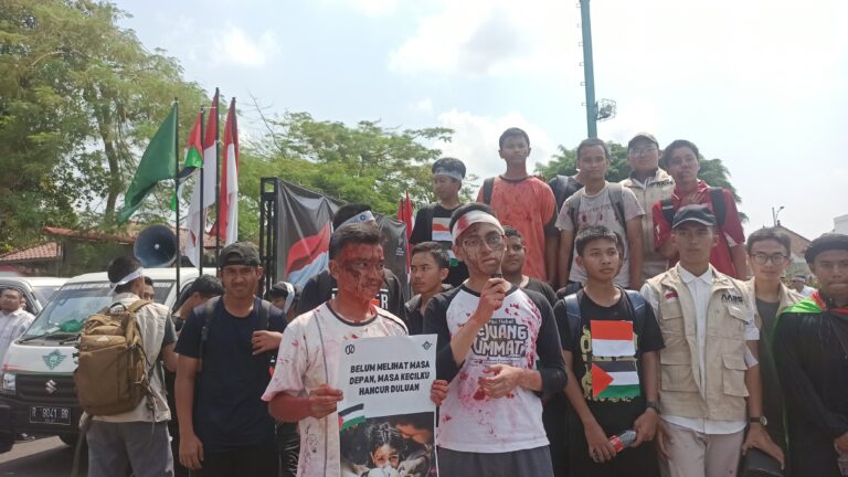 Aksi Nyata Untuk Palestina: Doa & Air Mata Anak Indonesia untuk Anak Palestina